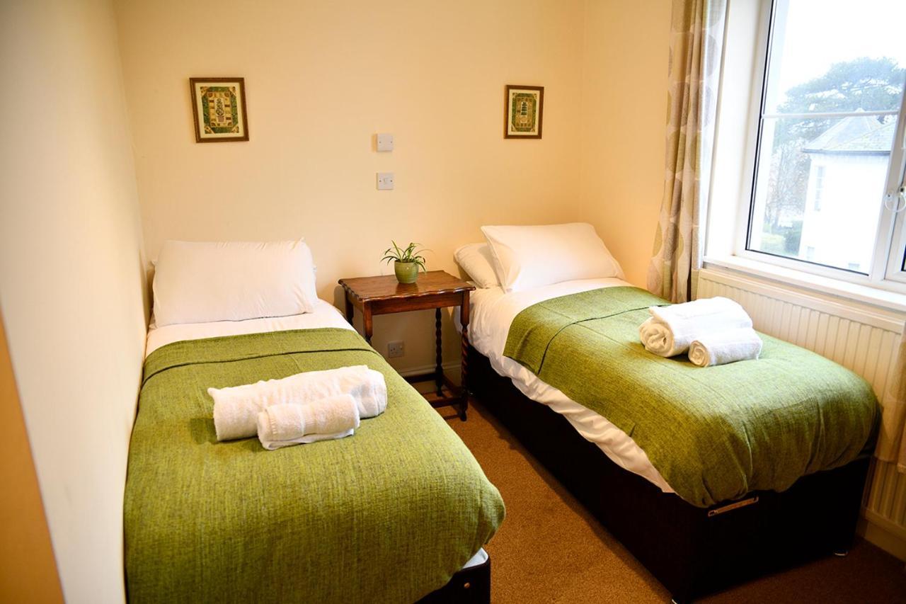The Maycliffe Hotel Торки Екстериор снимка